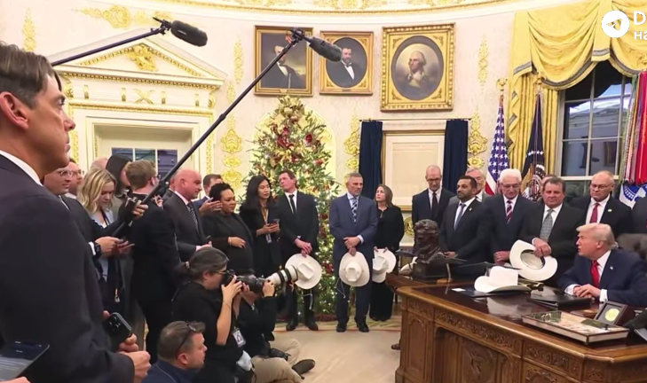 Трамп назвав операцію США у Венесуелі "дивовижним військовим подвигом" Трамп назвав операцію США у Венесуелі "дивовижним військовим подвигом"